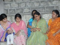 YS Vijayamma Dharna at Dilkusha